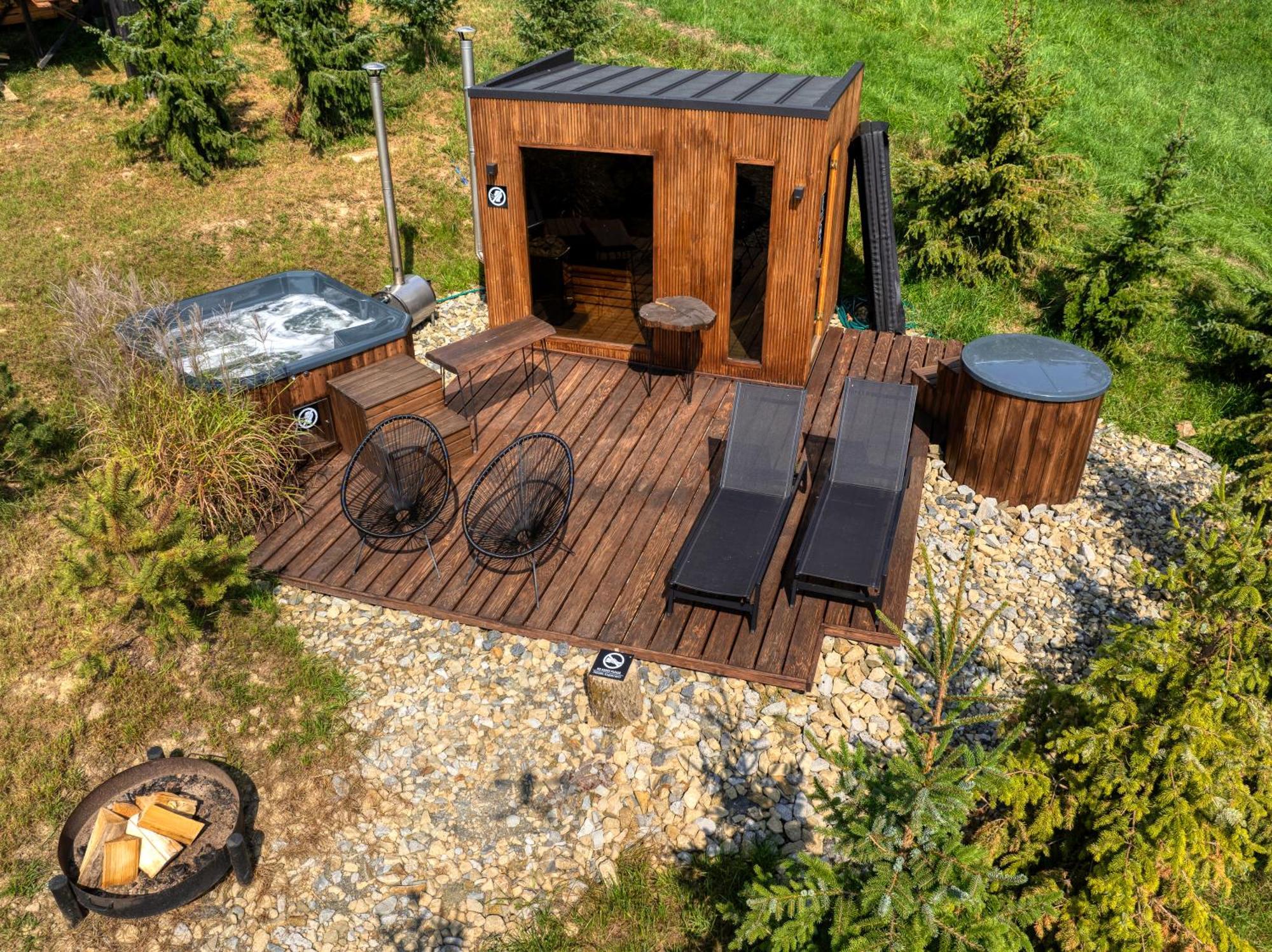 Black Deer - Z Sauna Na Tarasie, Jacuzzi I Widokiem Na Gory - By Deer Hills Luxury Apartments Kocon Eksteriør bilde